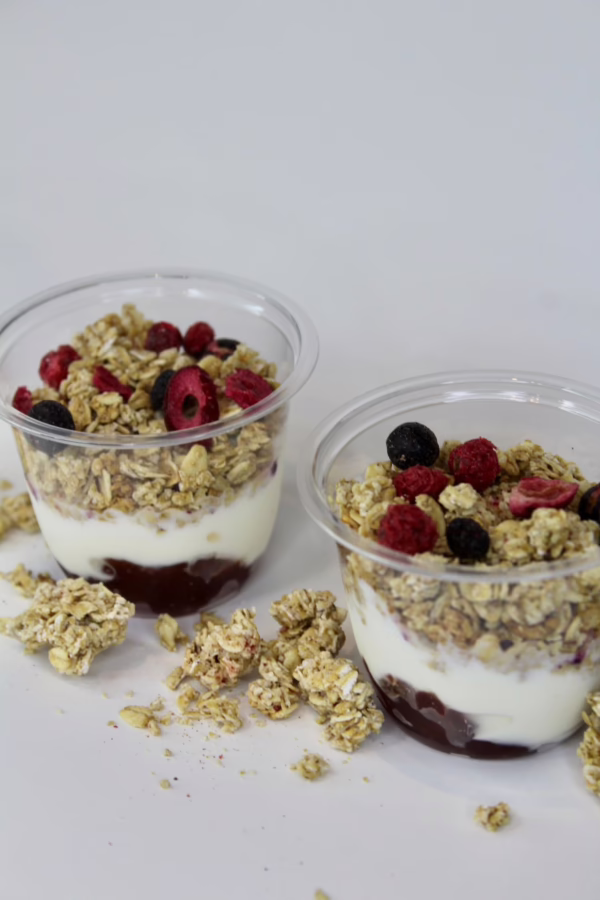 Yoghurt & Granola Pots