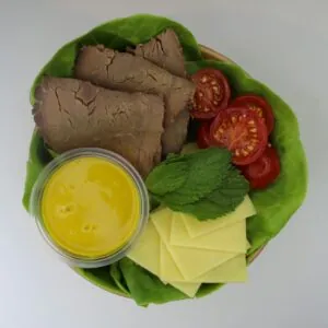 Roast Beef & Cheddar Salad